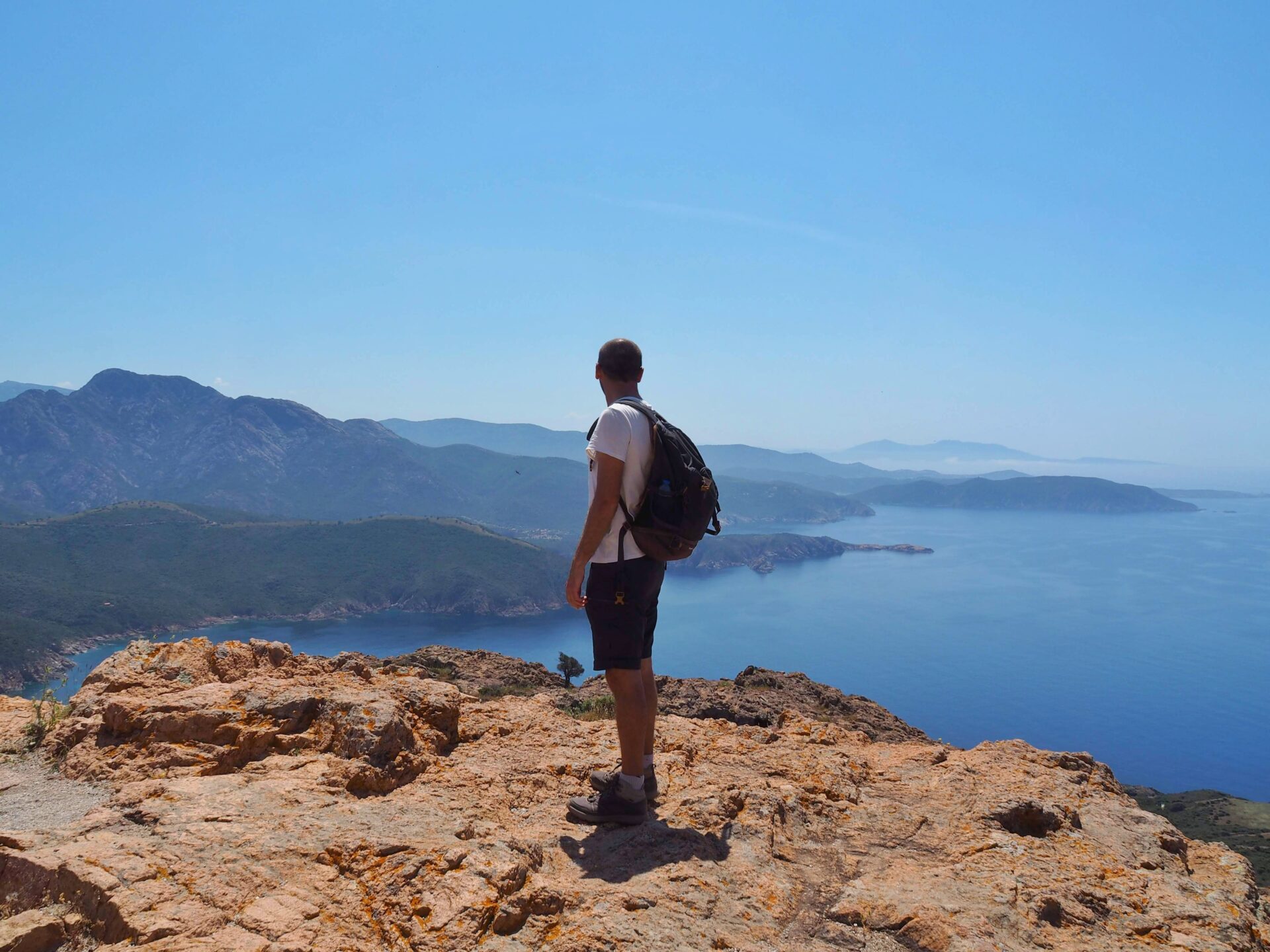 Tour génoise Capo Rosso Corse