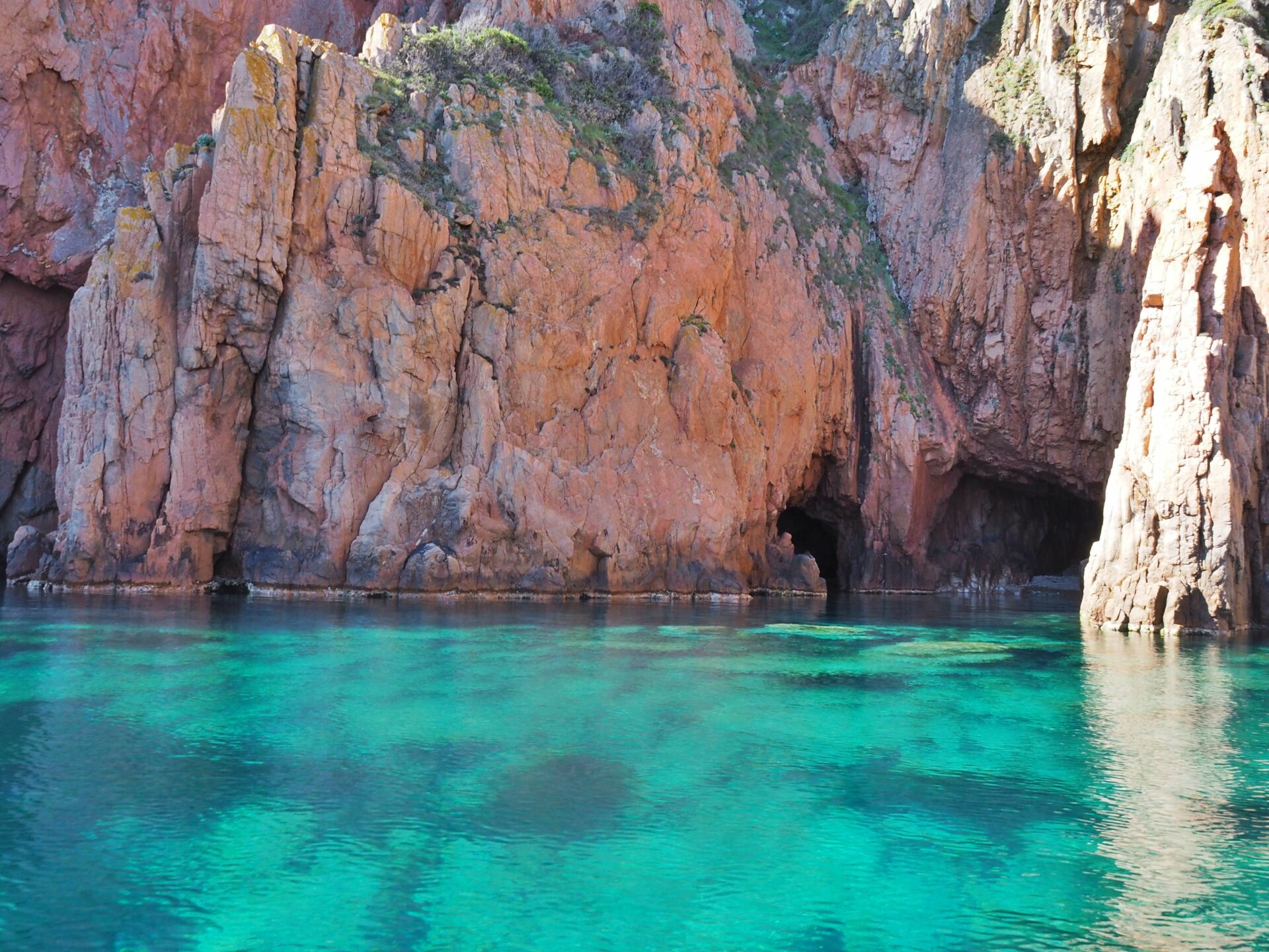 Excursion calanques Piana albellu croisières