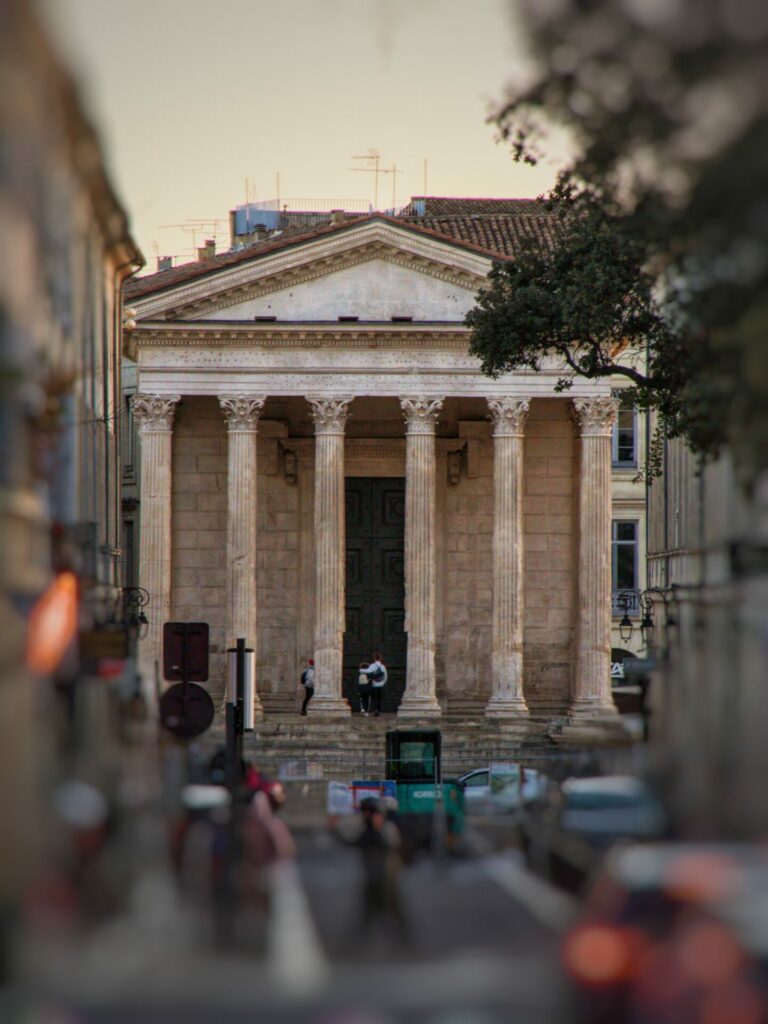 Maison carrée